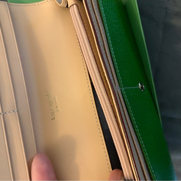 NIB Kate Spade Spring Green Leather Flap Wallet - Picture 6 of 8